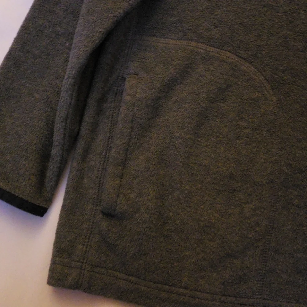 OLD NAVY SWEATER SZ L